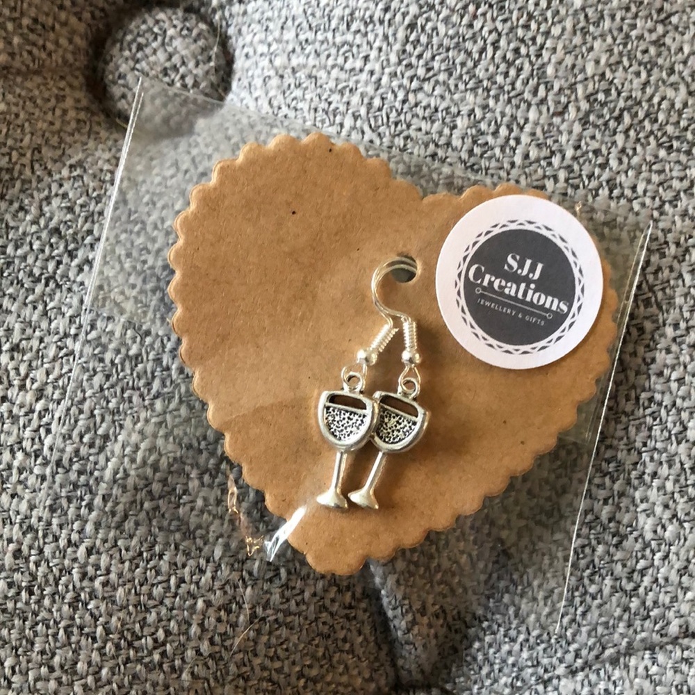 🍷Wine glass Earrings